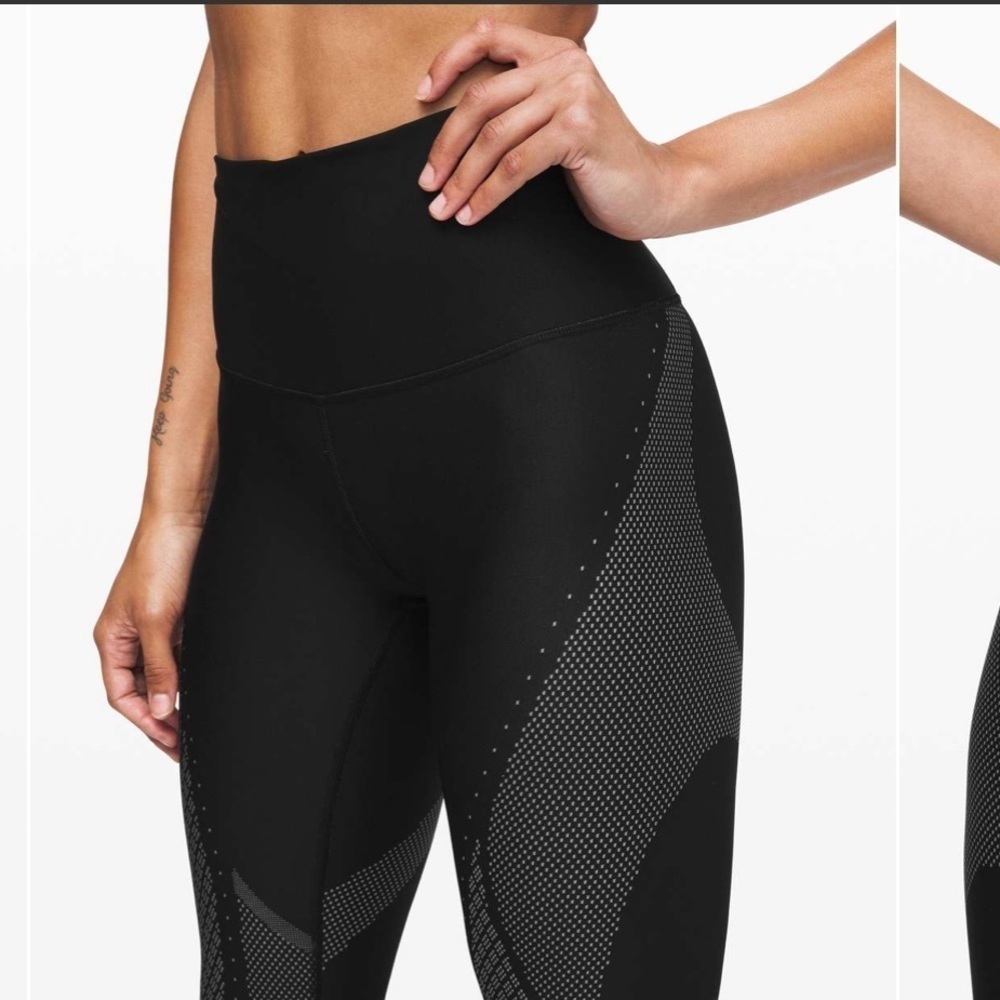 Lululemon Mapped Out High-Rise Tight 28"
Black / Glacier Grey - Picture 4 of 12